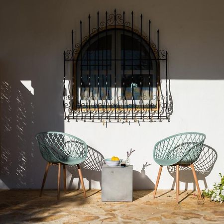 Villa Nena - Studio Suites カラミ エクステリア 写真