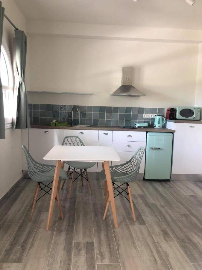 Villa Nena - Studio Suites カラミ エクステリア 写真