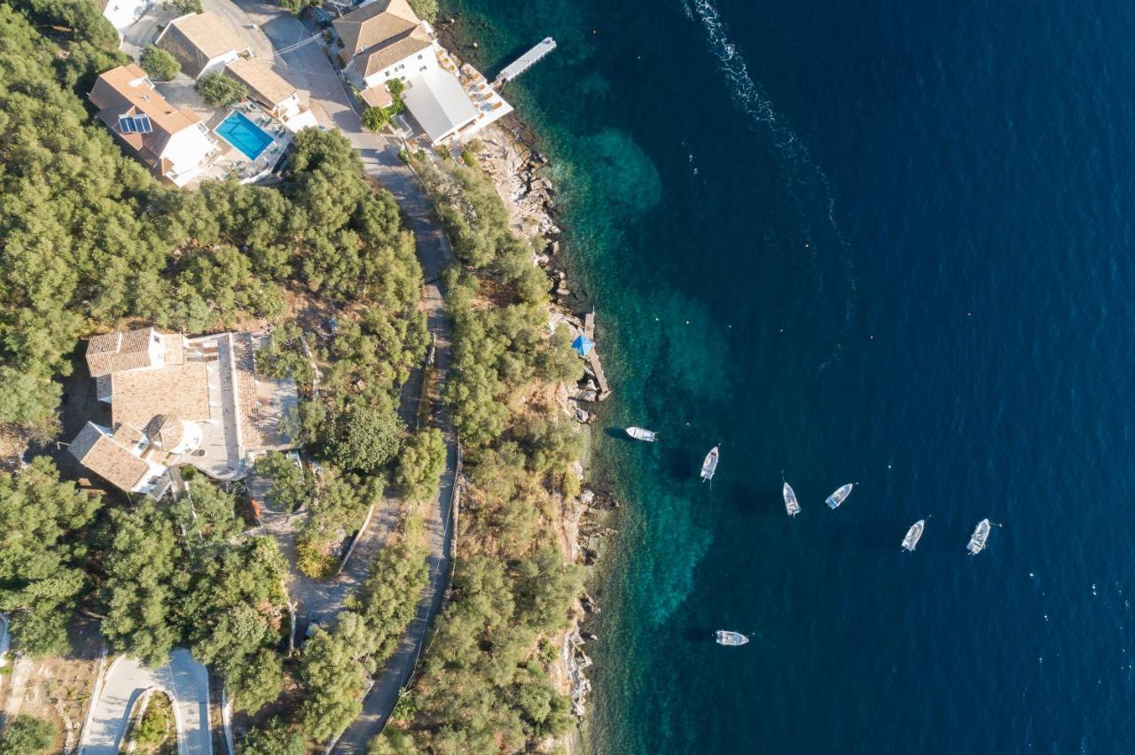 Villa Nena - Studio Suites カラミ エクステリア 写真